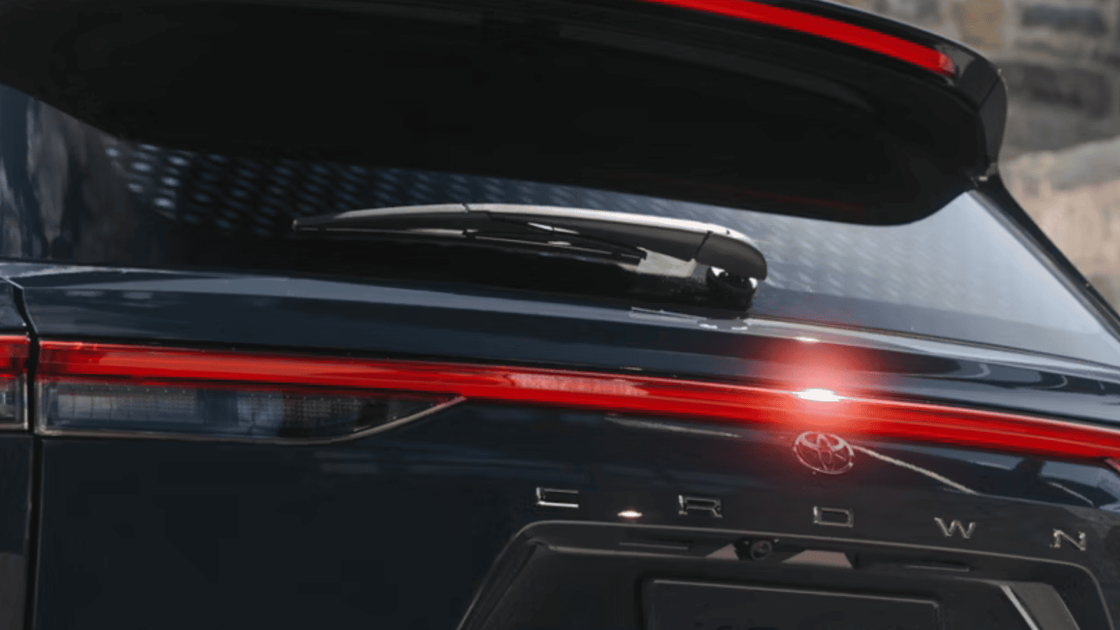 Toyota Crown Signia