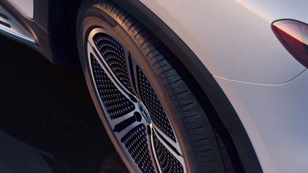 Mercedes-Benz EQS SUV