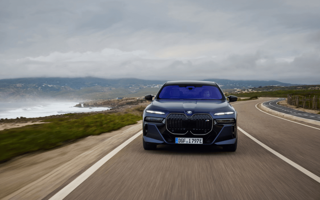 BMW i7