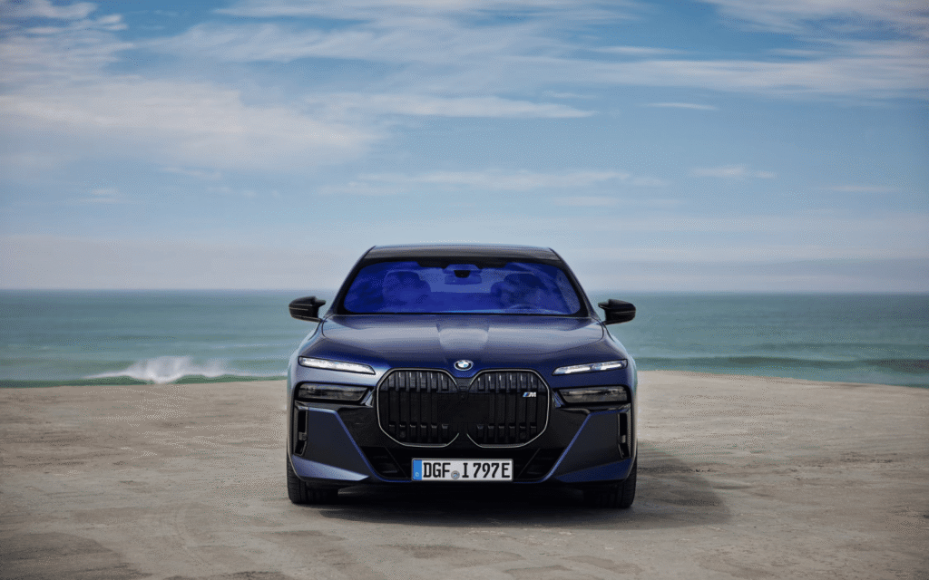 BMW i7