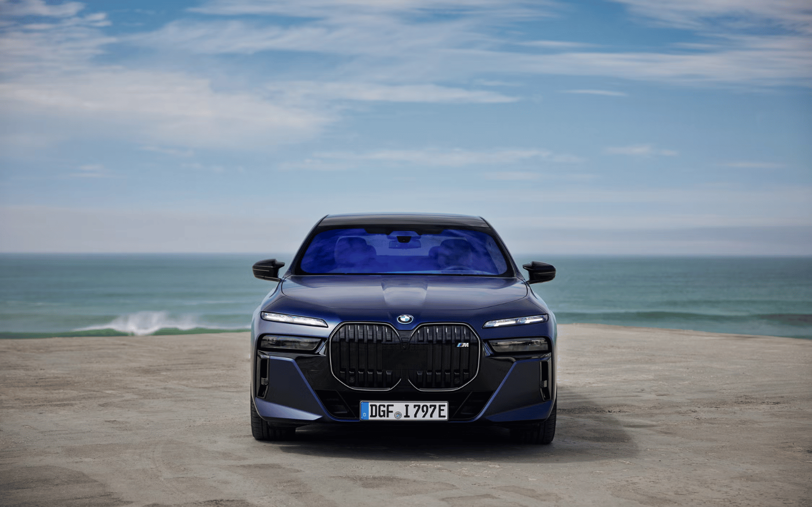 BMW i7