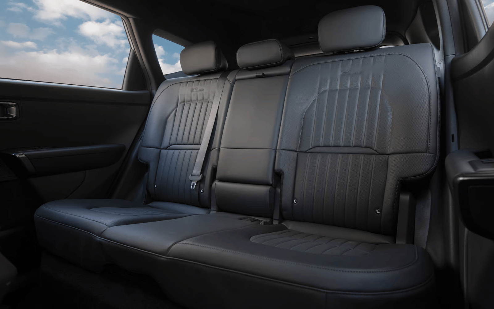  Kia Seltos Hybrid